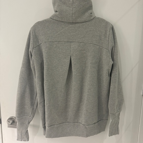 ALO Yoga Cowl Neck Sweatshirt Grey - Picture 3 of 3